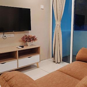 Apartmen tiga-bilik tidur